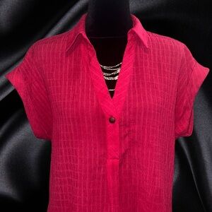 Women's fuchsia blouse 🌺